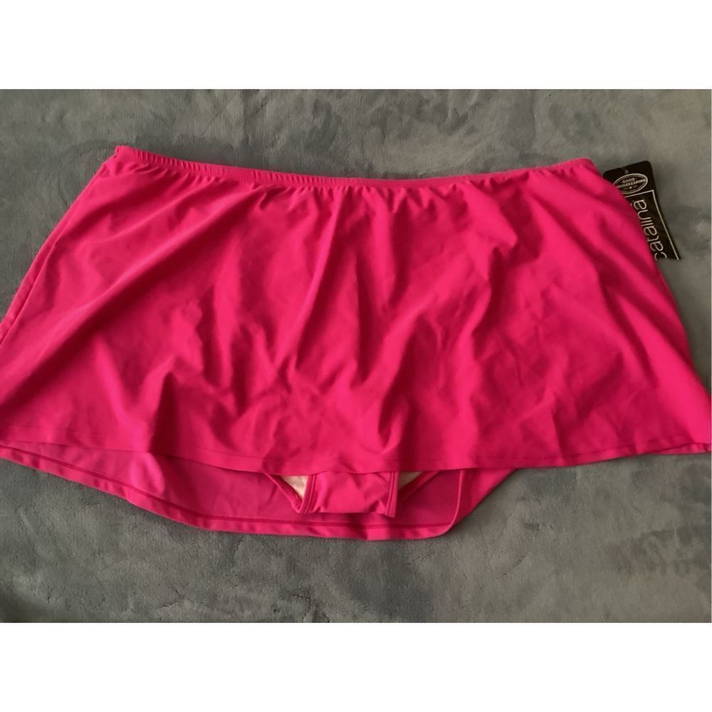 Catalina Skirtini 